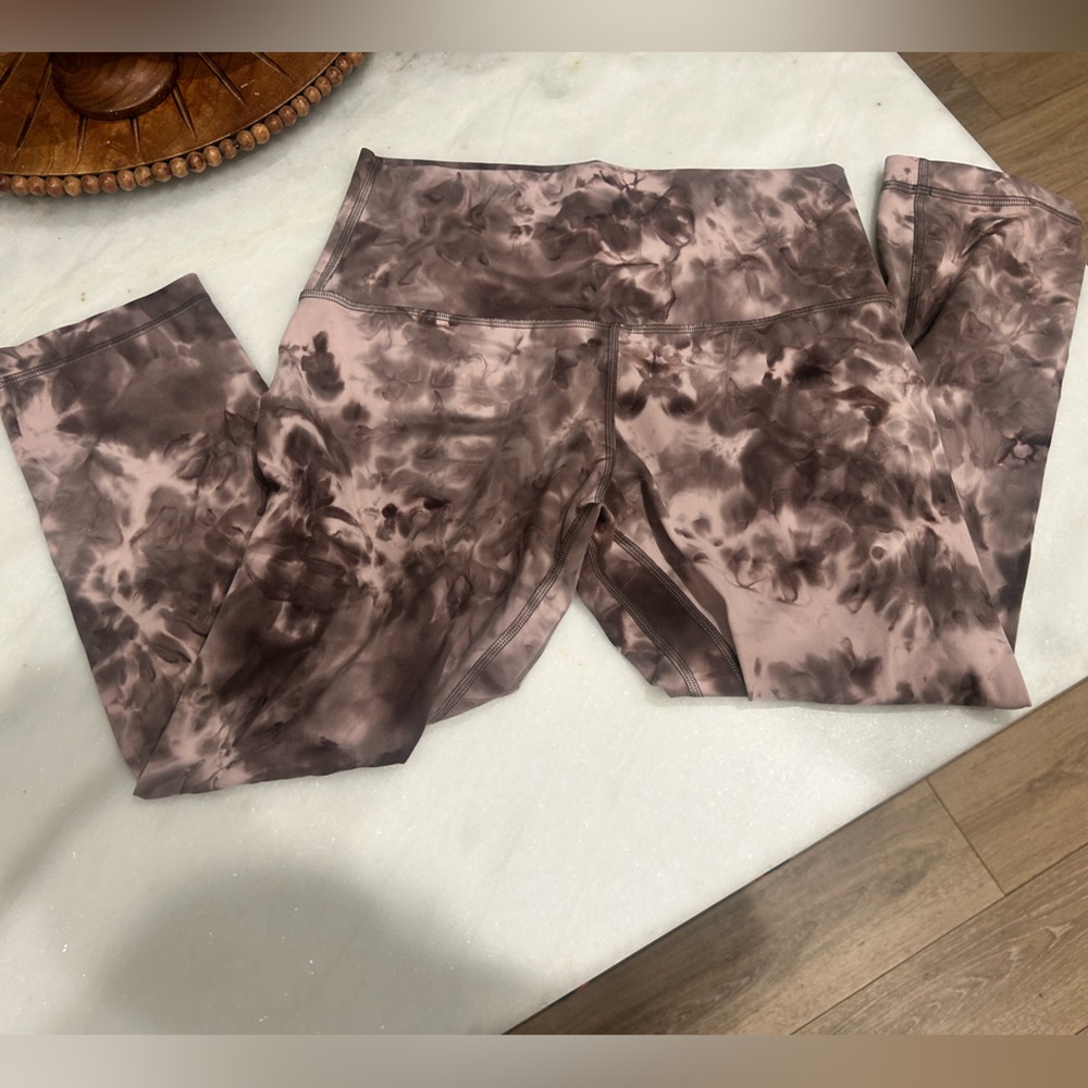 Lululemon Athletica Tie-Dye Shorts in Pink and Brown